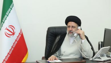 آية الله رئيسي يتلقى اتصالا هاتفيا من الرئيس الفرنسي