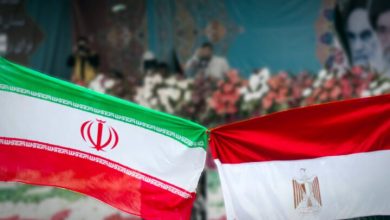 مصر تبدأ بإصدار التأشيرات للسياح الإيرانيين