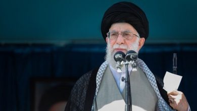 قائد الثورة : شعبنا سيهزم الأعداء كما في السابق ... بعد فشلهم العسكري في افغانستان والعراق لجأ الأعداء للمؤامرات