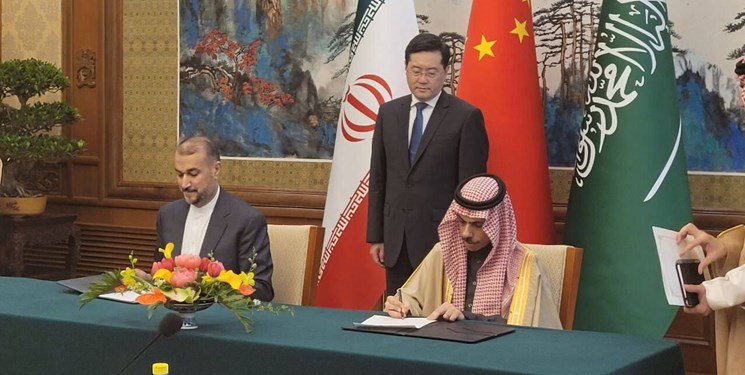 وزيرا خارجية ايران والسعودية يوقعان على بيان مشترك في ختام محادثاتهما في بكين