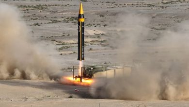 المتحدث باسم وزارة الدفاع يشرح لـ "فارس" خصائص الصاروخ "خرمشهر 4"