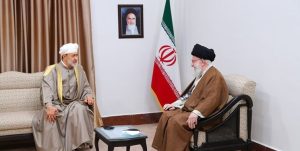 قائد الثورة الإسلامية يستقبل سلطان عمان
