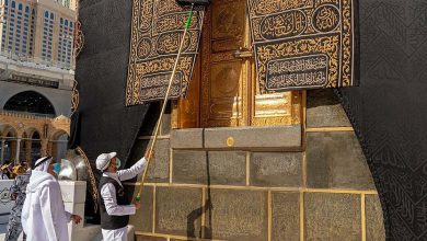 الجمهورية الاسلامية الايرانية تستعد لإرسال 80 لتراً من “ماء الورد” لغسل الكعبة المشرفة