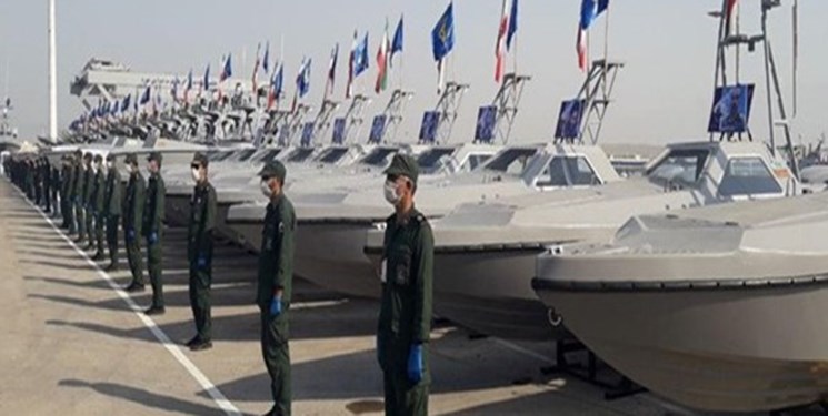 سرعة زوارق الحرس الثوري تصل إلى 110 عقدة بحرية