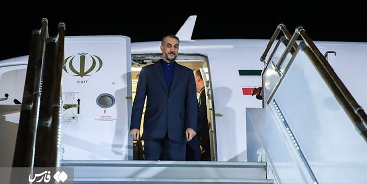 وزير الخارجية الايراني يصل الى الرياض
