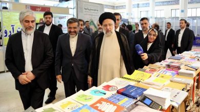 رئيس الجمهورية يزور معرض طهران الدولي الـ 35 للكتاب